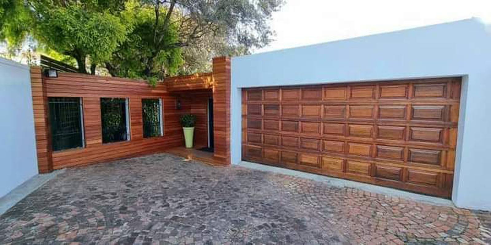 Wooden Garage Doors, Wooden Walls Gauteng